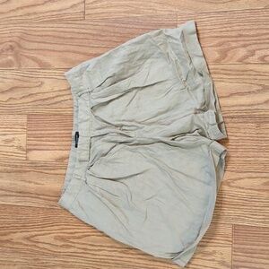Autograph cuffed pleated 100% linen khaki shorts high rise 6" inseam size 14